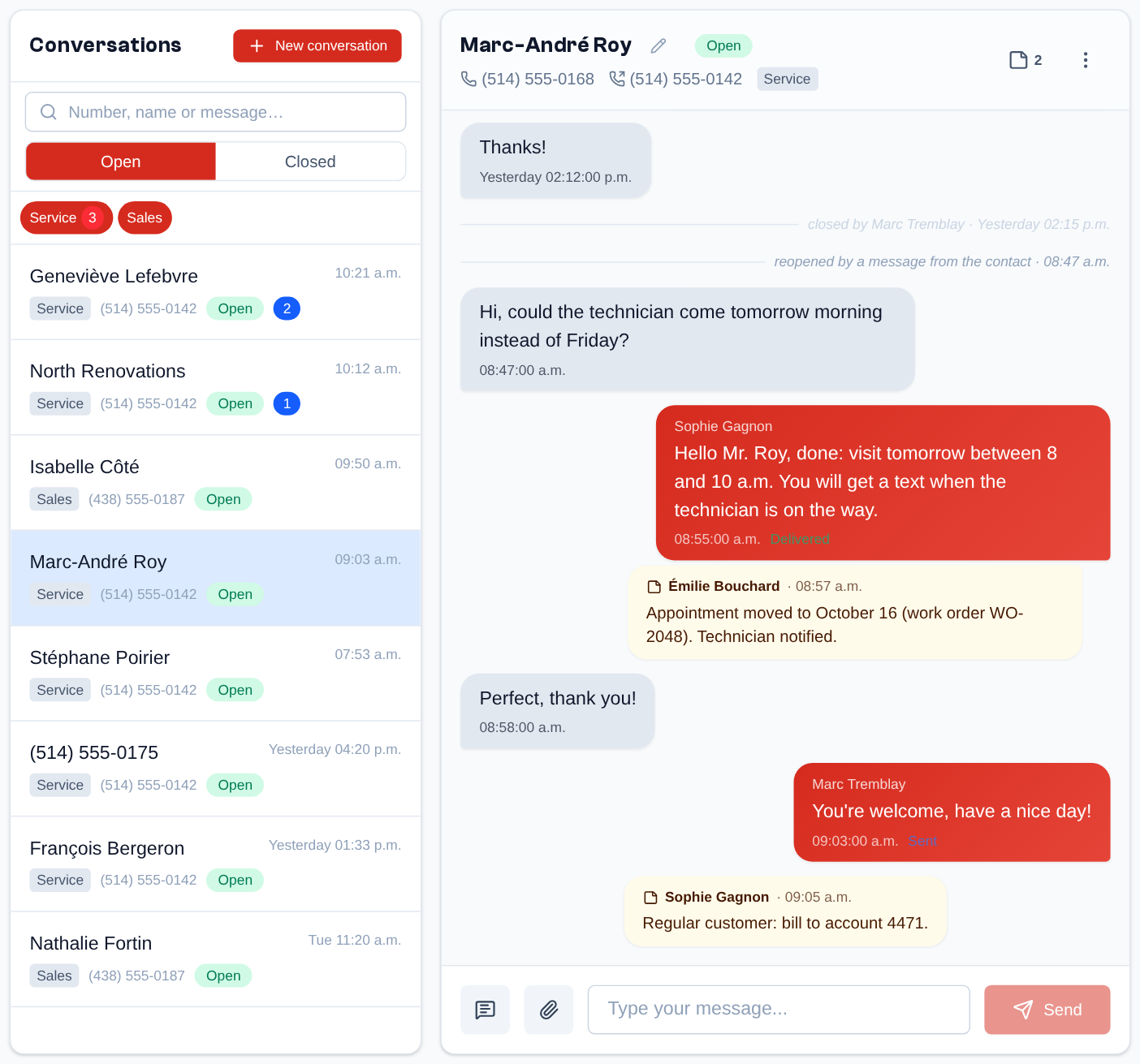 A conversation: received messages on the left, sent messages on the right with the agent's name, the time and the delivery status (Delivered, Sent); the team's notes appear in yellow in the timeline.